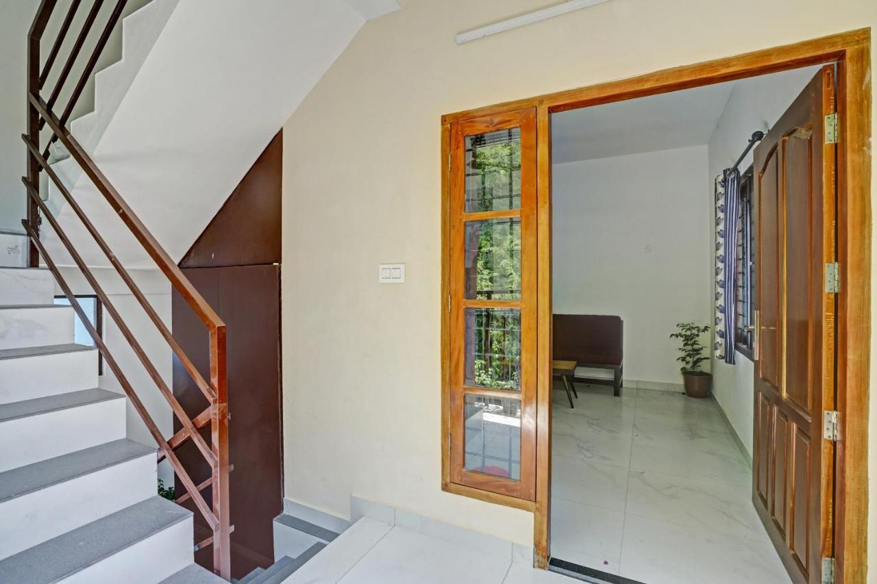 Spot On Blissful Villa Kochi Екстер'єр фото